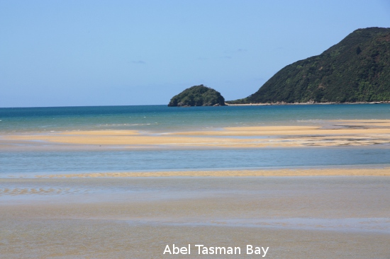 1726 abel tasman bay